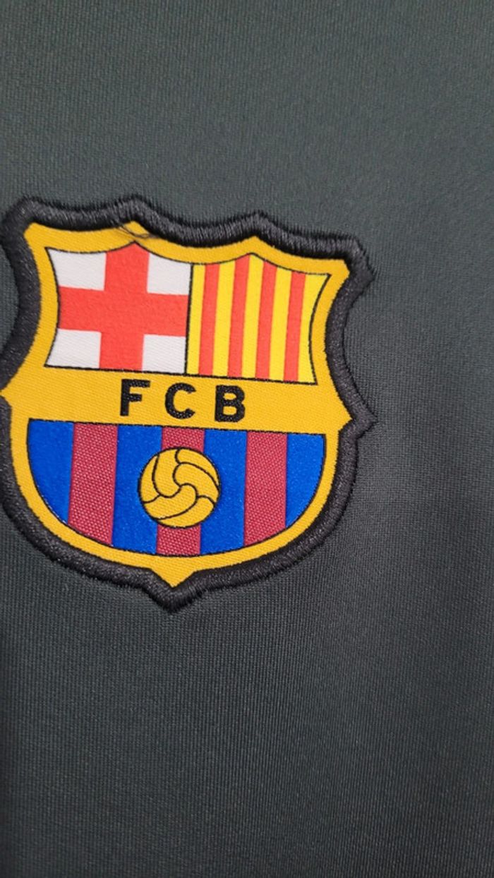 Pull FCB Barcelone - photo numéro 5