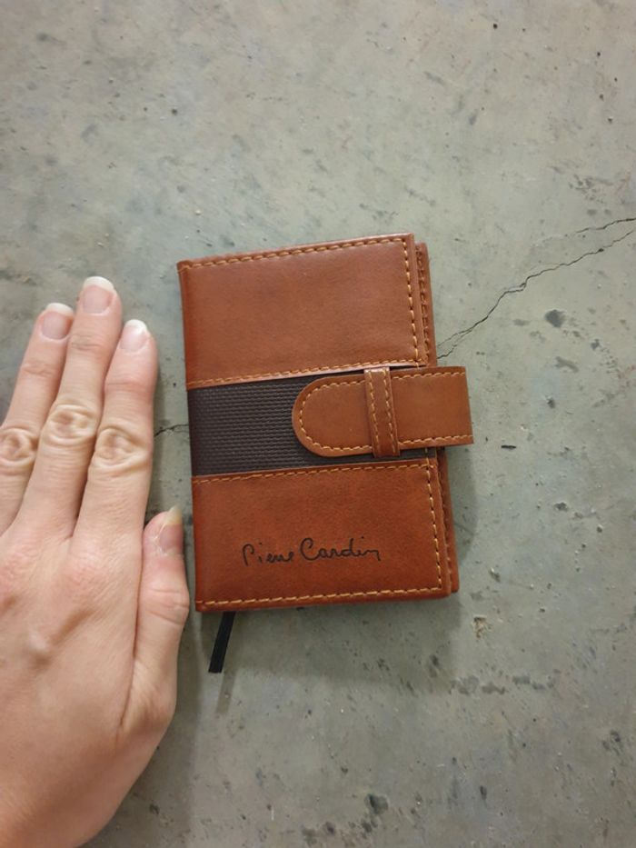 Magnifique porte cartes neuf vintage cardin