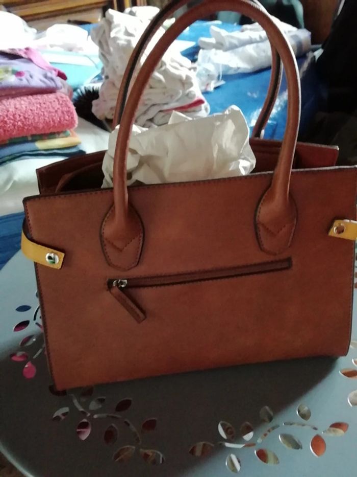 Sac a main - photo numéro 2