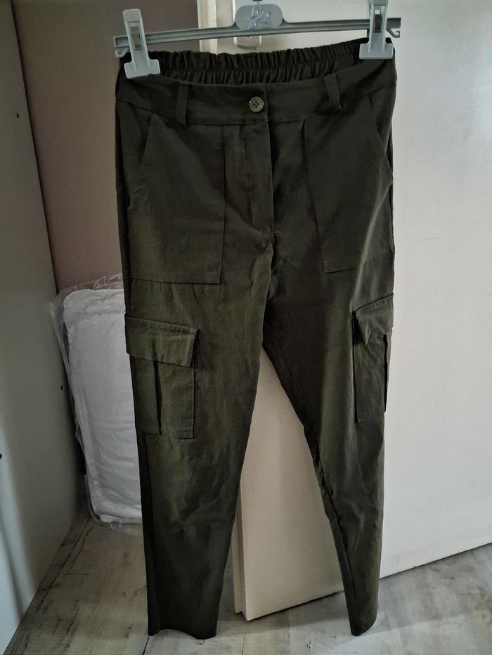 Pantalon femme kaki moulant - photo numéro 3