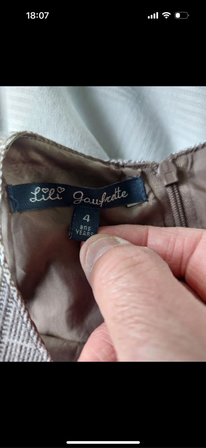 Robe Lili Gaufrette taille 4 ans - photo numéro 3