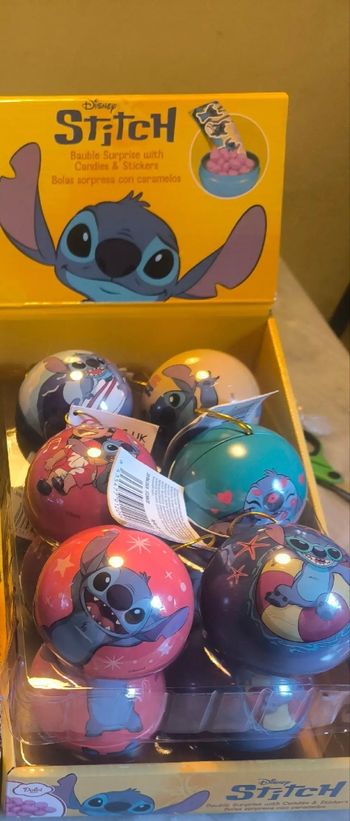 1 Boule stitch pour mettre dans le sapin  🎄