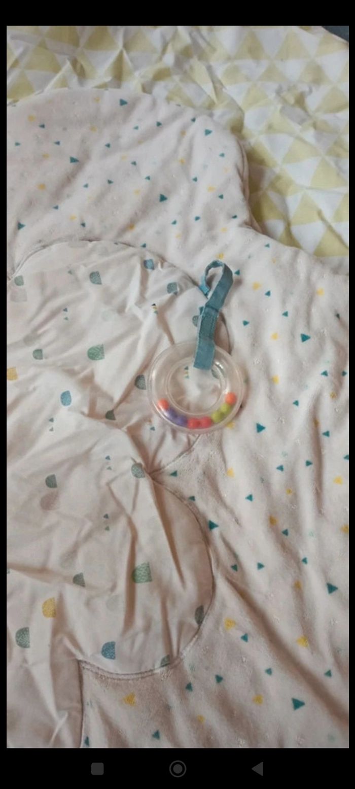 Tapis d'éveil Verbaudet en forme de fleur - photo numéro 8