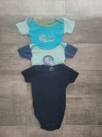 Lot bodies manches courtes garcon 18mois