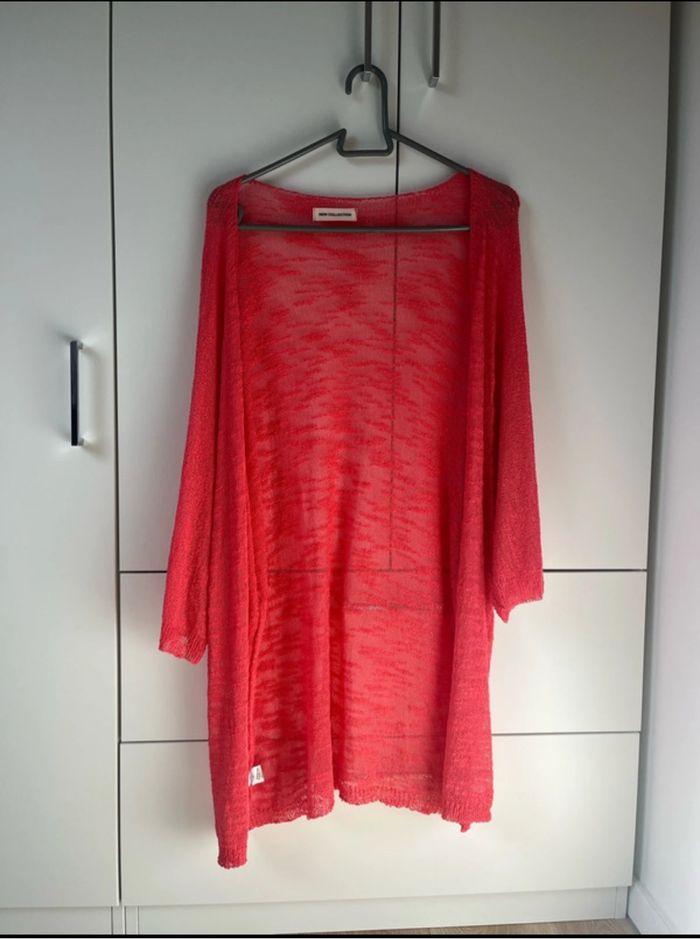 Gilet long en maille corail