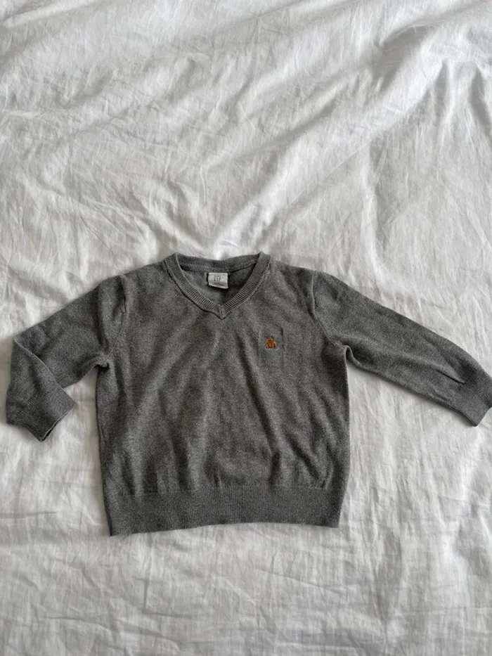 Pull Baby Gap 12-18 mois