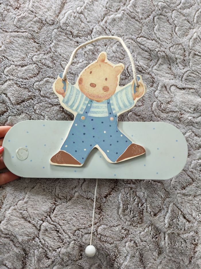 Boîte à musique à suspendre Domiva