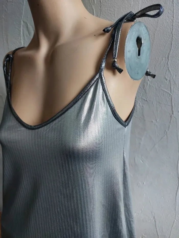 Débardeur argenté à bretelles Taille 36 - photo numéro 3