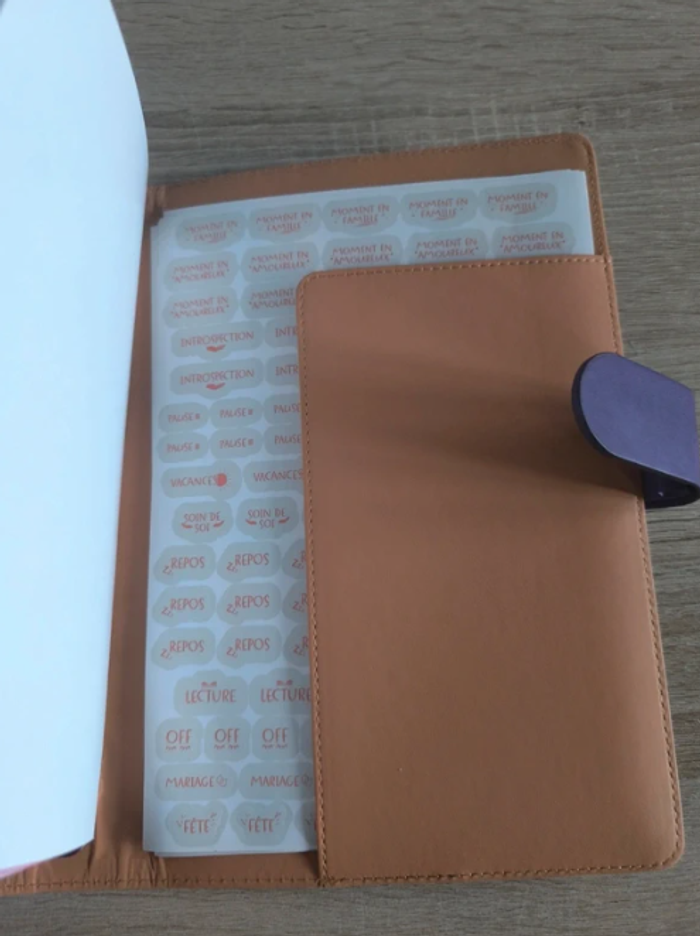 Mon agenda business coach en cuir mauve - photo numéro 3