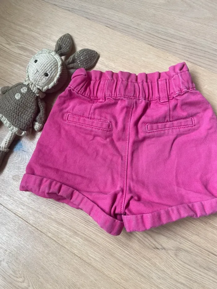 Short en jean rose fushia 4 ans Kiabi - photo numéro 2