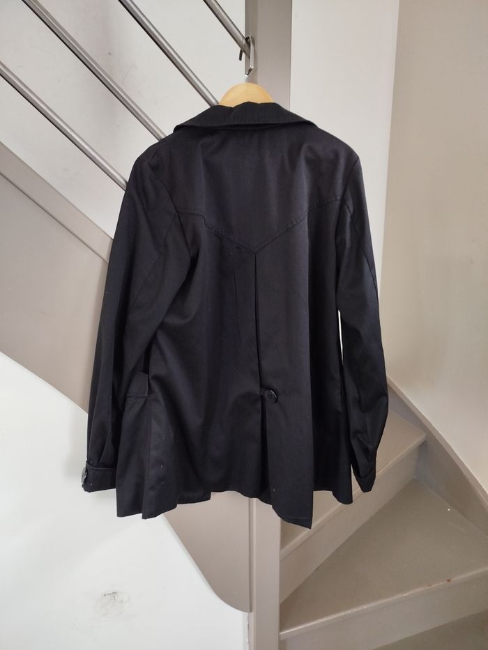 Veste noire - photo numéro 10
