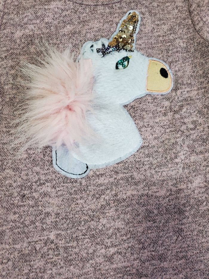 Pull licorne - photo numéro 2