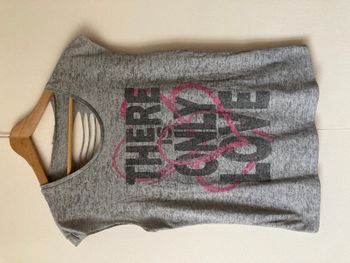 Tee-shirt dos ajouré