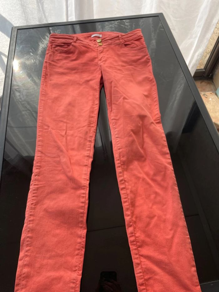 Joli pantalon rouge en taille 40 - photo numéro 4