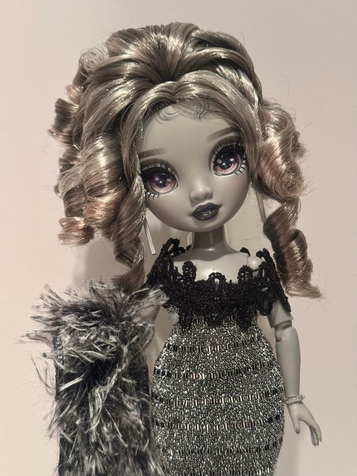 Nicole shadow High Rainbow High - photo numéro 2