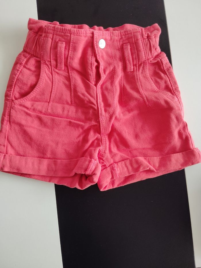 Short fille 4 ans