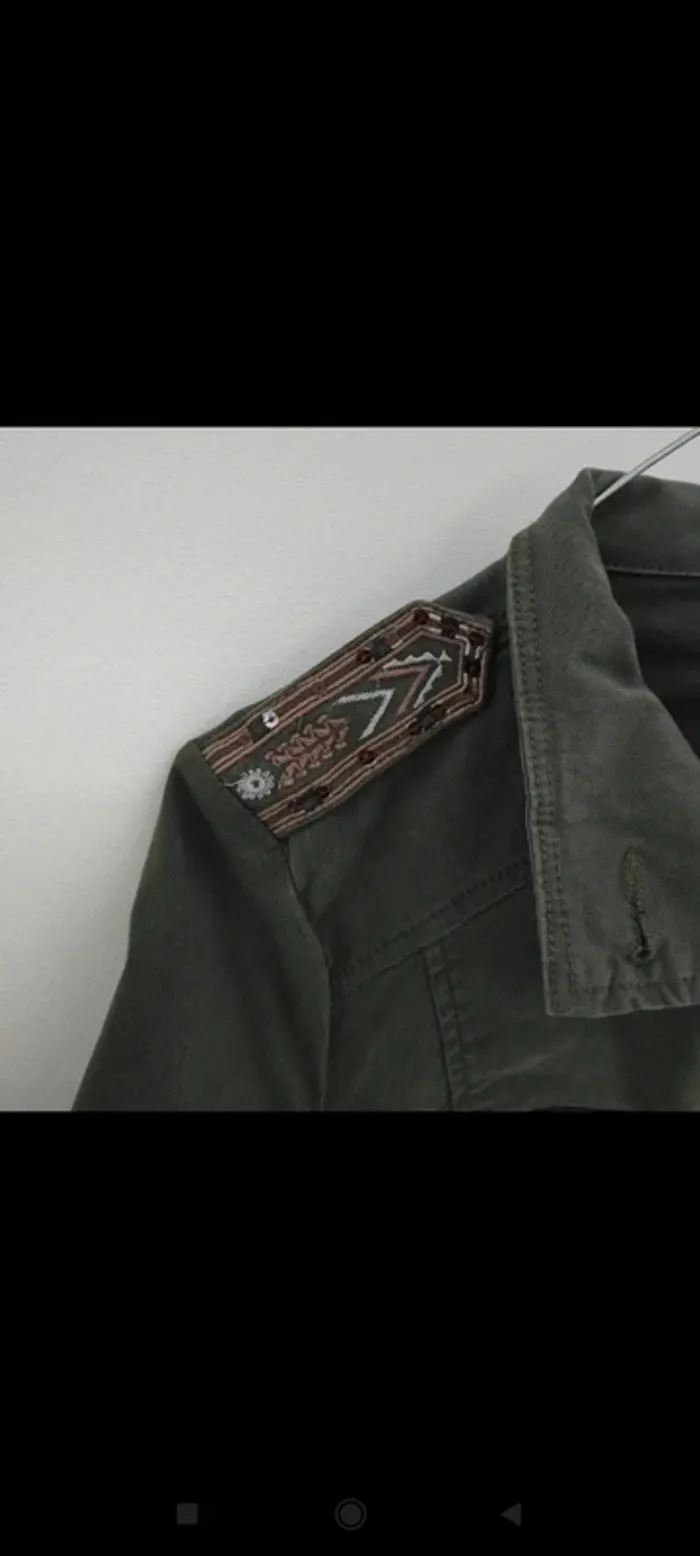 Cache cache veste en jeans kaki taille XS très bon état - photo numéro 2