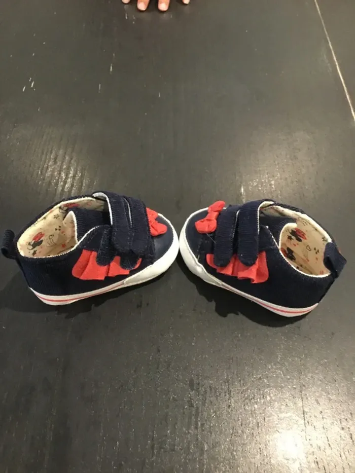 Chaussures bébé Disney 0-3 mois - photo numéro 2