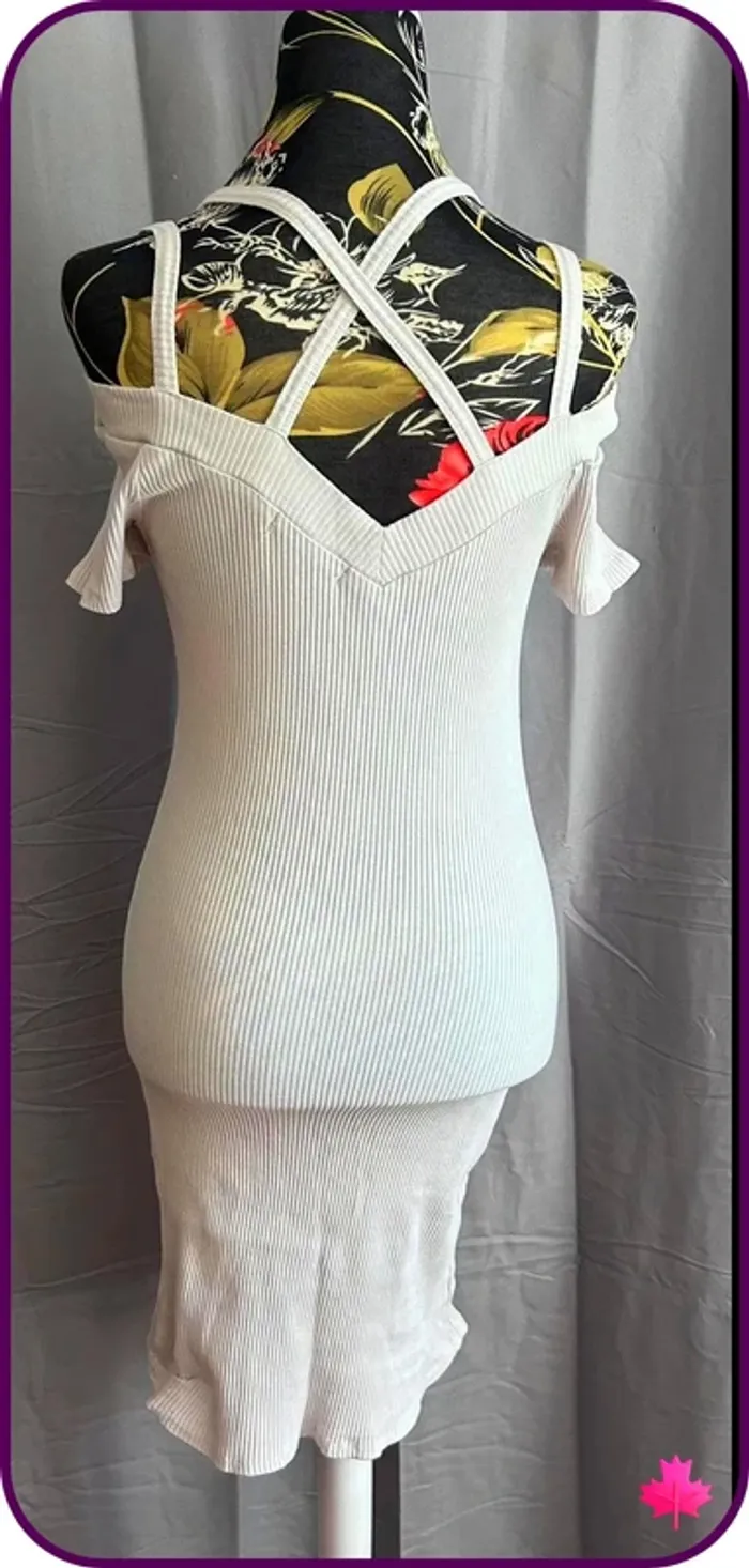 🌷superbe robe moulante crème 🌷 - photo numéro 3