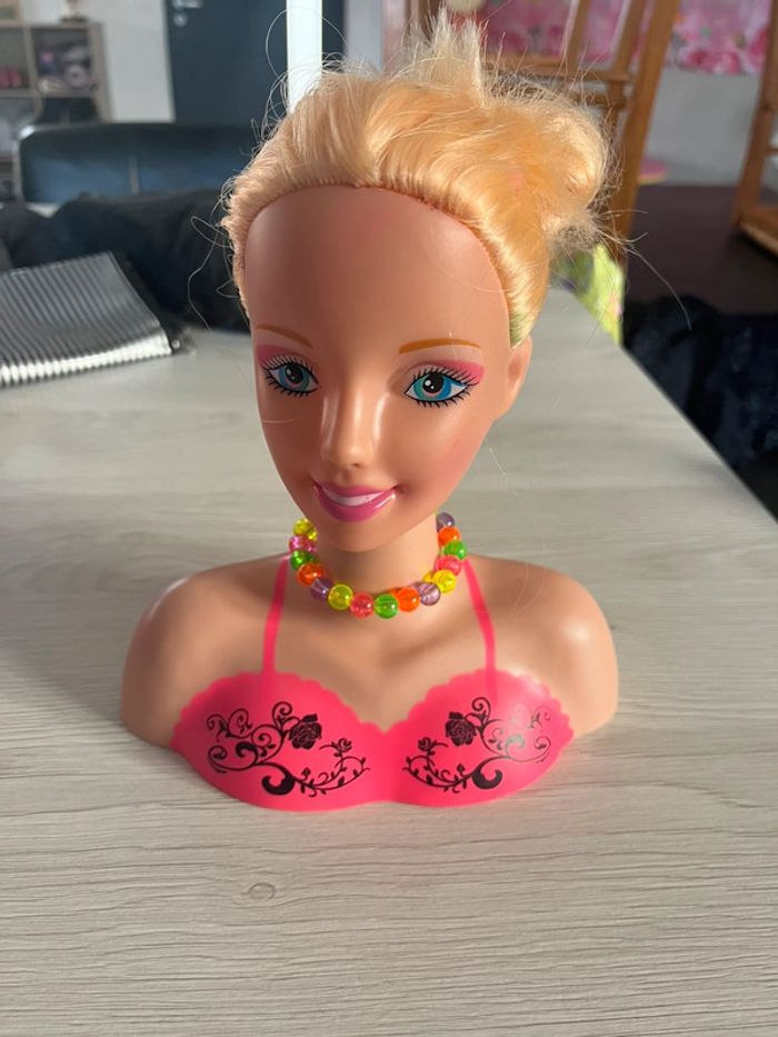 Tête a coiffer - photo numéro 2