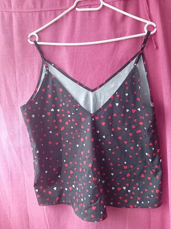 Petit top de chez Shein taille 40/42 avec bretelles réglables