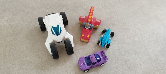 Lot de 5 véhicules