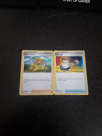 Poké enfant + Échange lot de 2 cartes Pokémon neuves