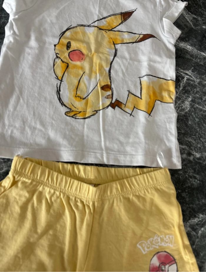 Ensemble Pikachu - photo numéro 6