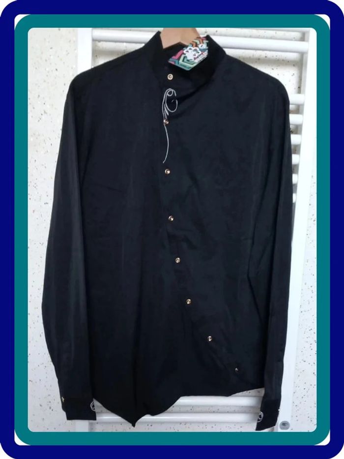 Chemise manche longue noir brodé col mao Whatlees Taille M - photo numéro 2