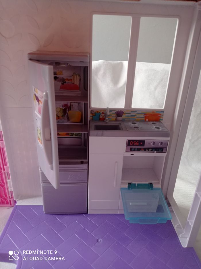 La maison malibu de barbie - photo numéro 4