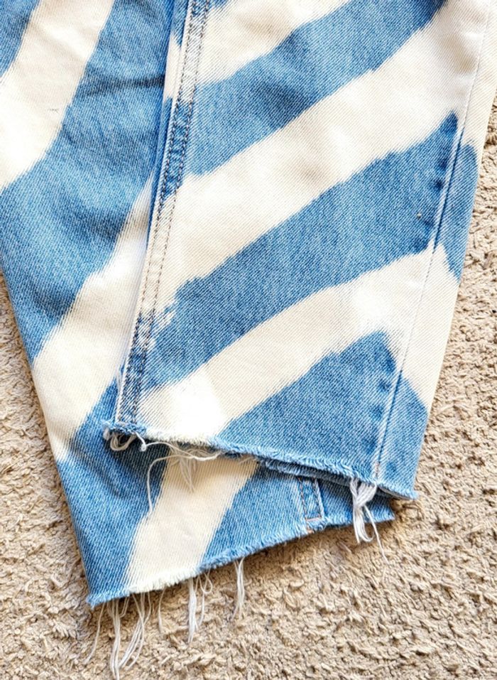 Jean spirale délavée tie and die Pimkie XS
34 - photo numéro 10