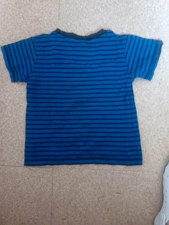 T-shirt pour garçon 5 ans - photo numéro 2