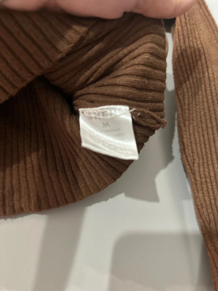 Lot de 2 petits pulls Shein taille M - photo numéro 3