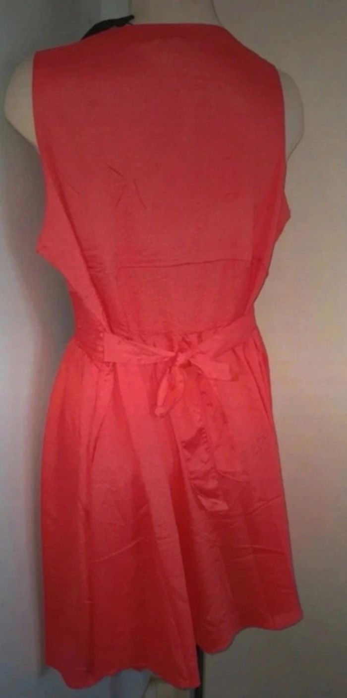Robe habillée neuve taille2 - photo numéro 4