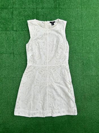 Robe blanche dentelle H&M – taille 40