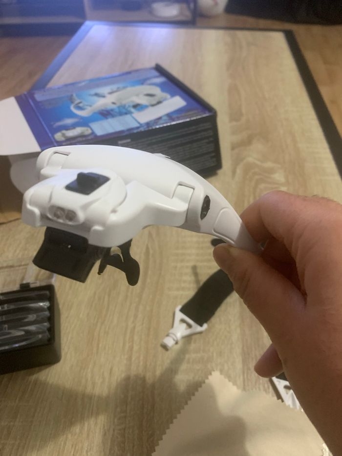 Lunette avec loupe - photo numéro 6