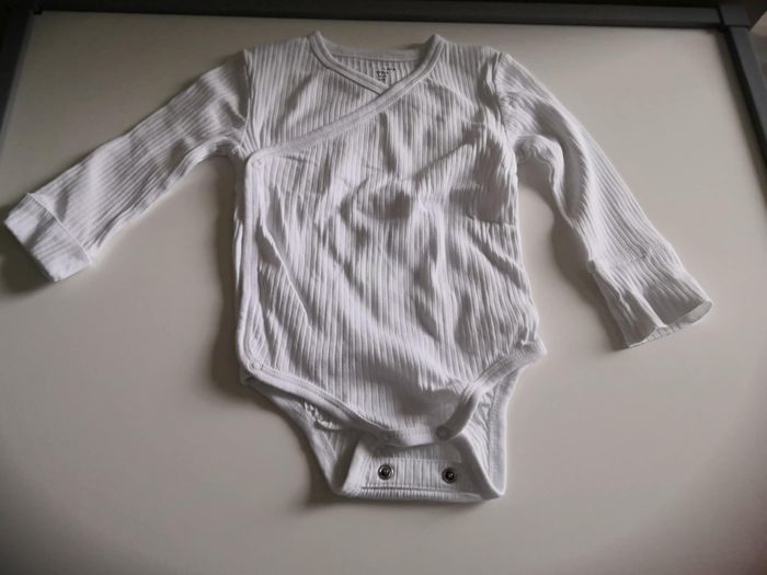 Lot de 3 bodies évolutifs (Blanc, manches longues) 9 mois (74 cm) Kiabi - photo numéro 3