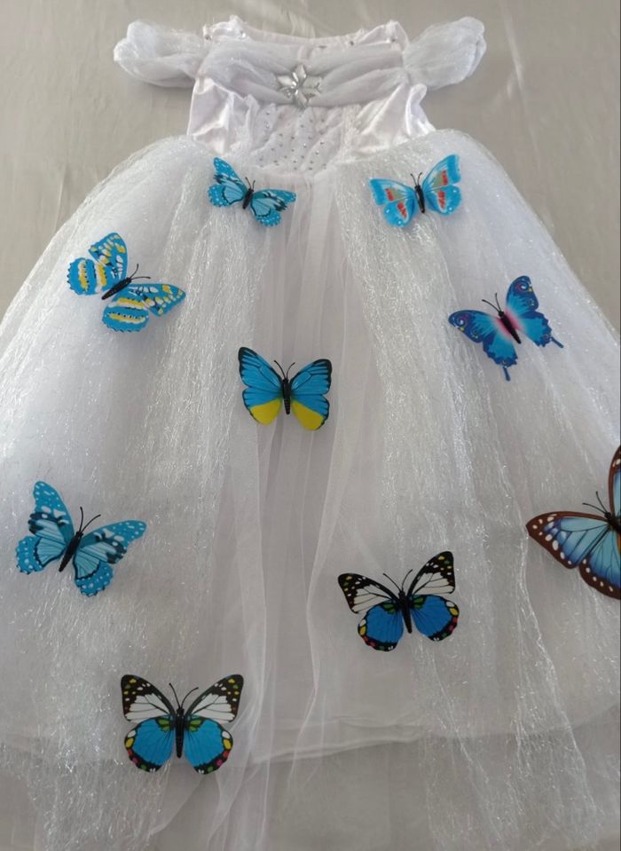 Déguisement robe princesse blanche papillon 5-6ans - photo numéro 2