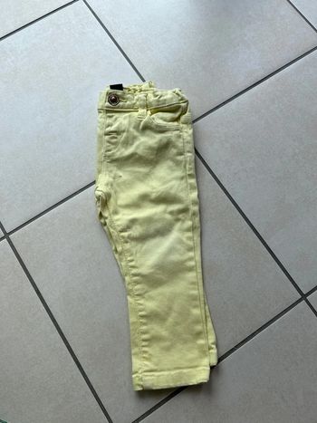 Pantalon Zara taille 9-12 mois jaune