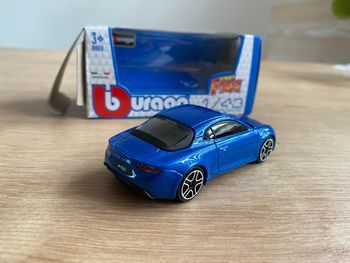 Miniature Burago Alpine A110