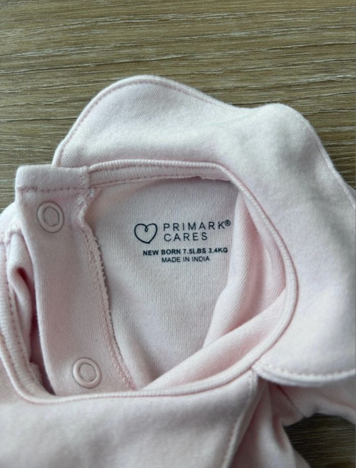 Body rose pâle avec un joli col - 1 mois - photo numéro 5