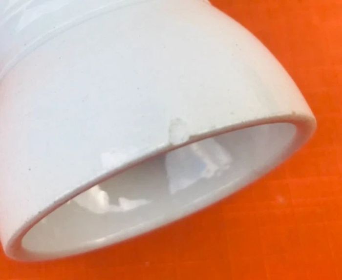 Ancien coquetier diabolo en faïence - photo numéro 5