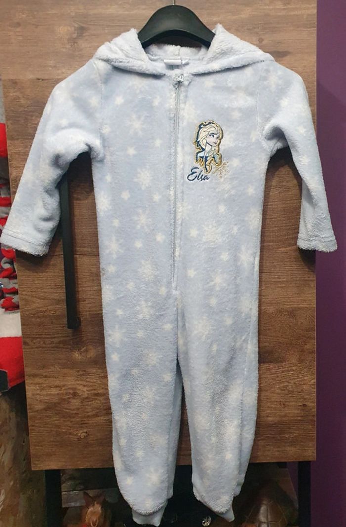 Pilou pilou reine des neiges