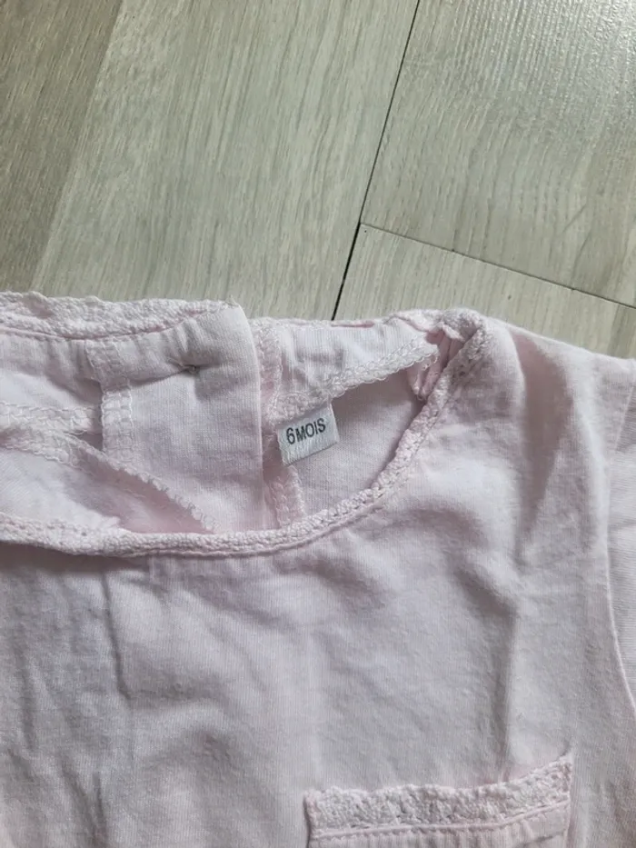 T-shirt 6 mois - photo numéro 3
