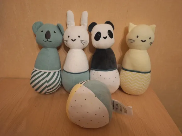 Jeux de quilles en peluches