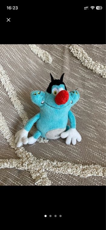 Peluche doudou 16cm Oggy et les cafard bleu très bon état