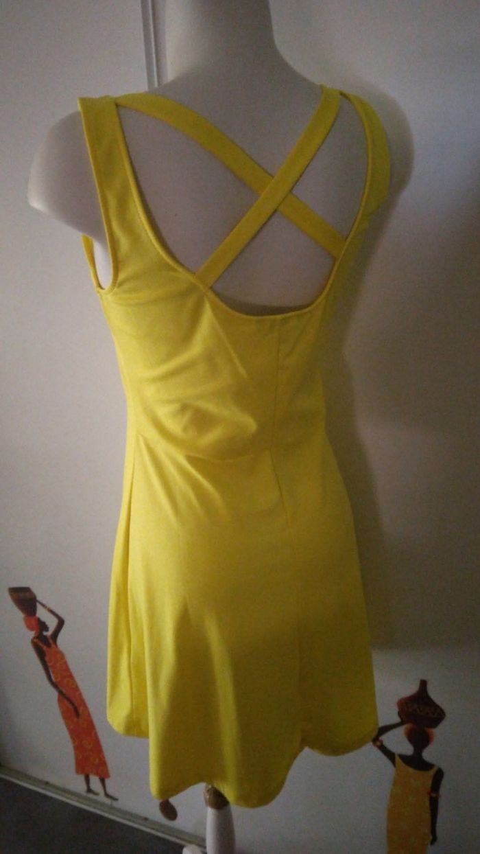 Robe été T.38 H&M - photo numéro 3