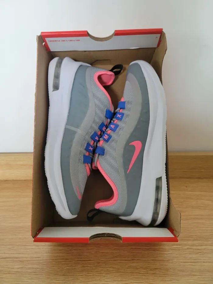 Nike Air Max Axis GS T36,5 100% Authentique - photo numéro 17