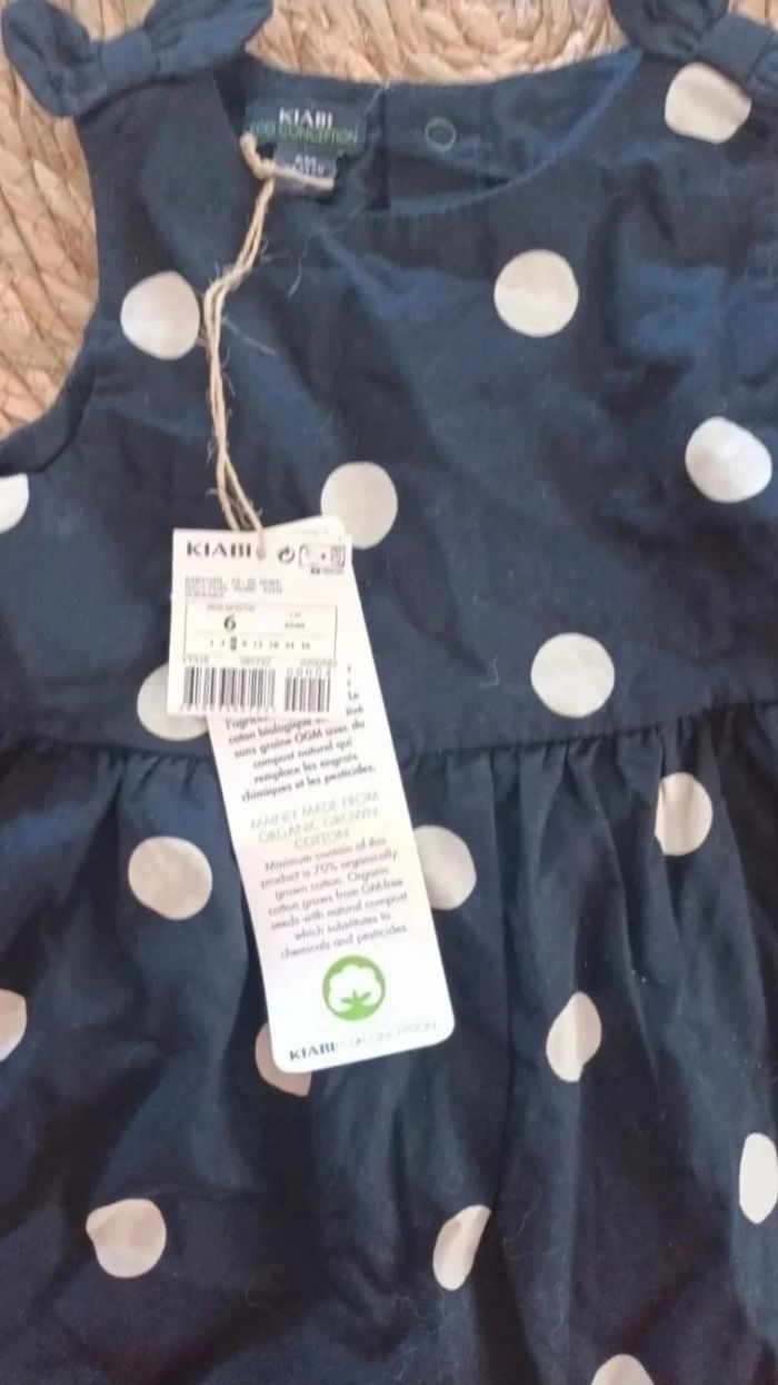 Magnifique robe neuf 6 mois kiabi - photo numéro 3