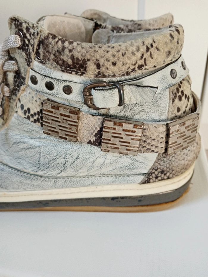 Khrio. Baskets - photo numéro 4